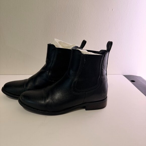 Thursday Boot Company Women's Duchess  Leather Chelsea Boots size 8.5 - Picture 2 of 5